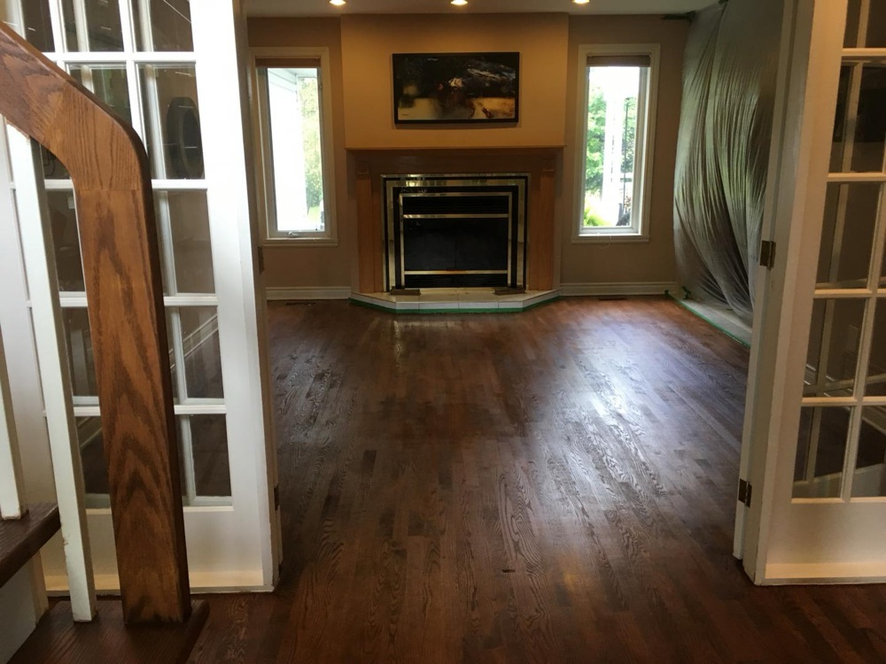 Living-room refinish — Planchers Locas